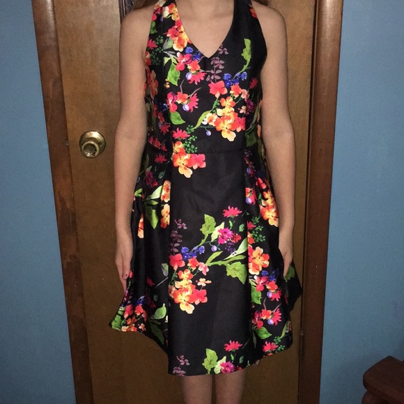nickie lew Dresses & Skirts - Floral Dress nickie lew Dresses & Skirts - Floral Dress
